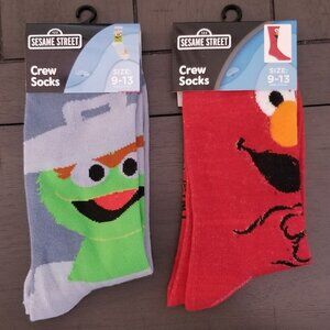 Sesame Street Oscar the Grouch/Elmo 2-Pair Adult Novelty Crew Socks